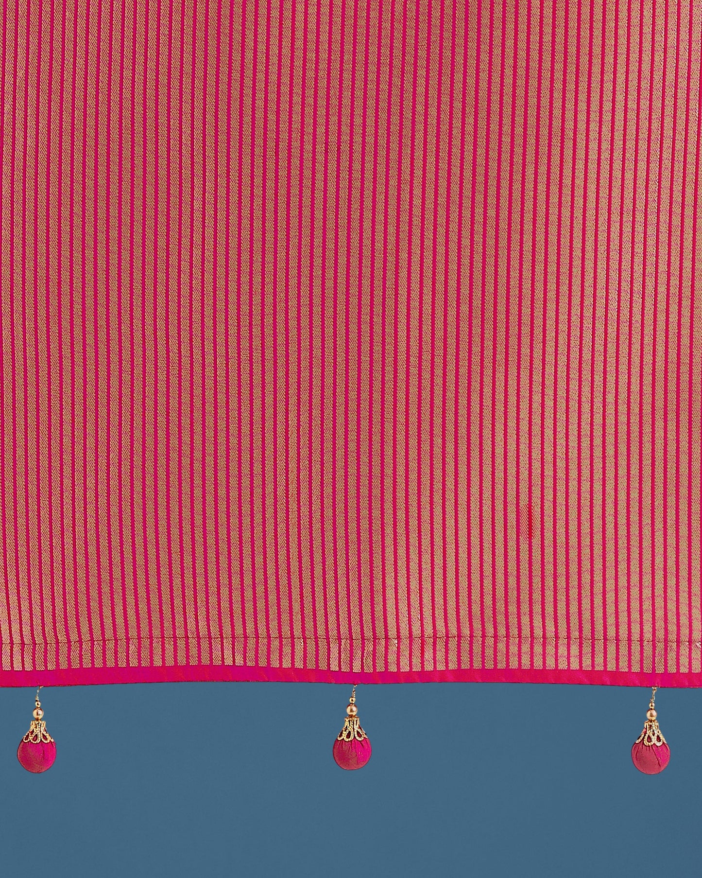 Monjolika Fashion Banarasi Silk Rani Pink Zaal Pattern Traditional Saree | Swadesiicart
