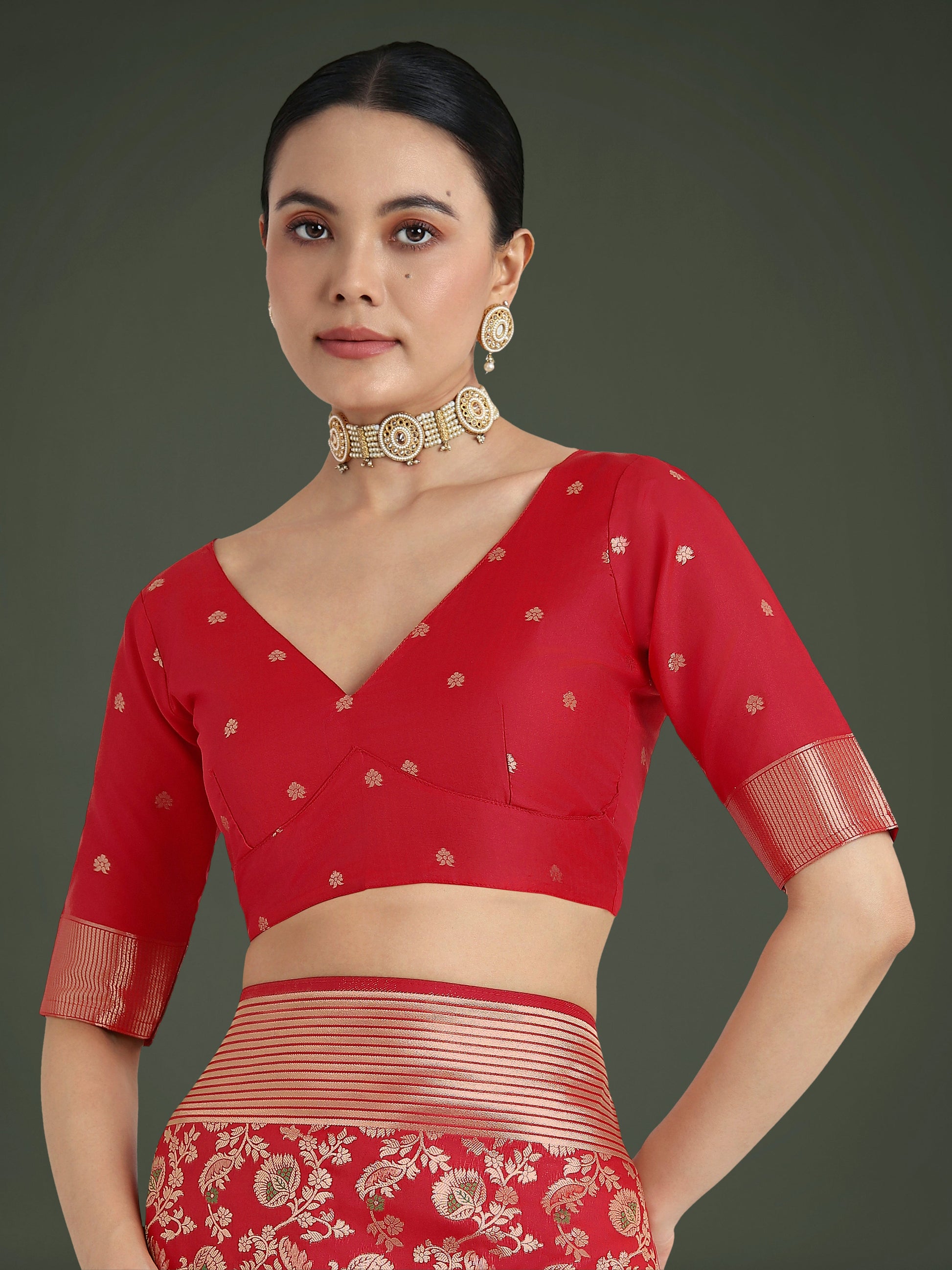 Monjolika Fashion Banarasi Silk Red Zaal Pattern Traditional Saree | Swadesiicart