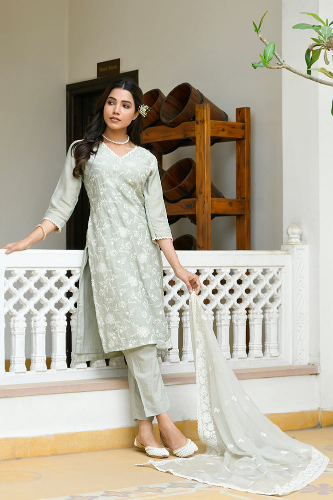 Vaasva Women Pista Linen Embroidered Solid Kurta Set With Solid Pants & Chiffon Embroidered Dupatta | Swadesiicart