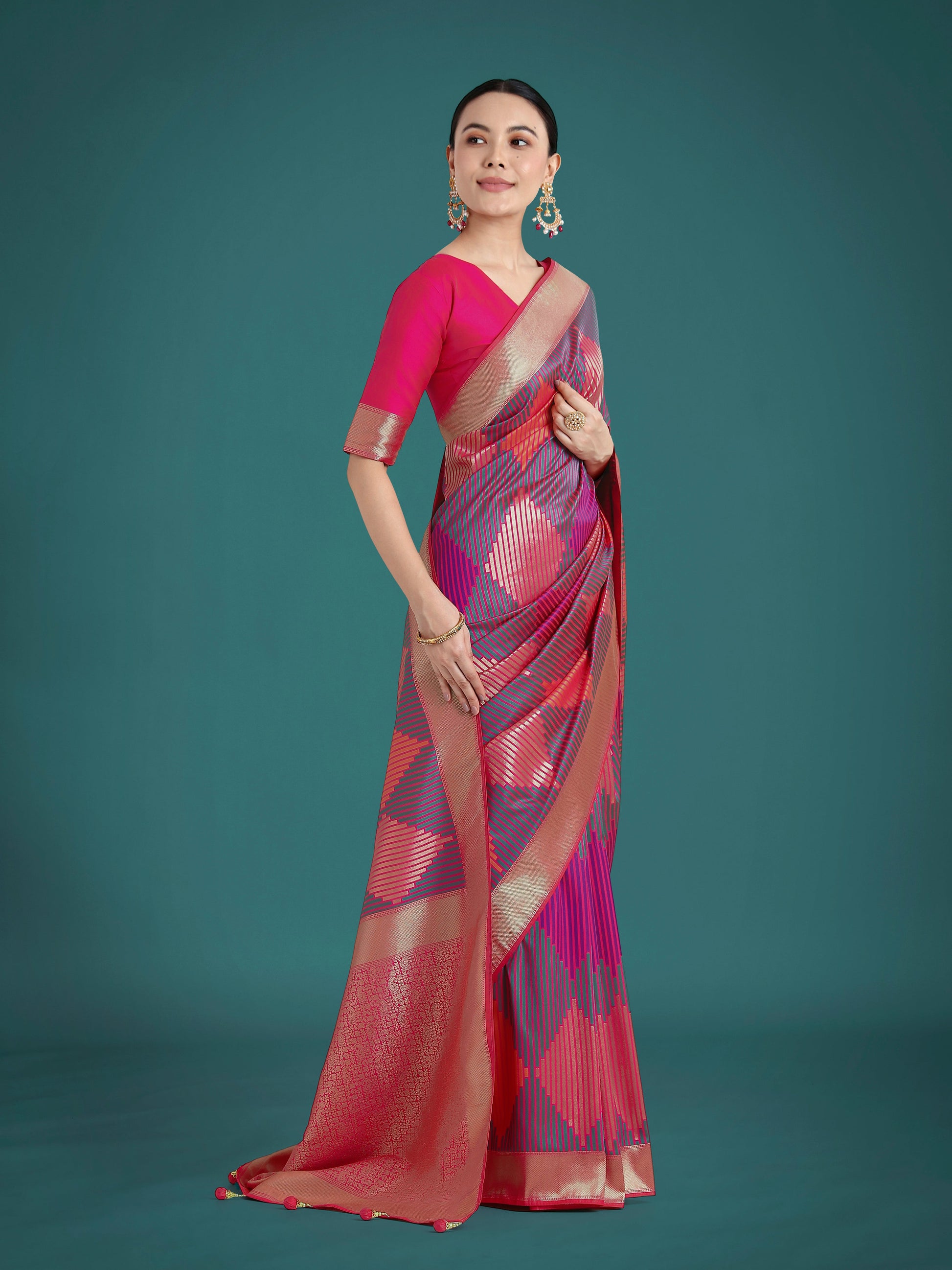 Monjolika Fashion Pink Colour Banarasi Satin Silk Zari Weaving Classic Saree | Swadesiicart