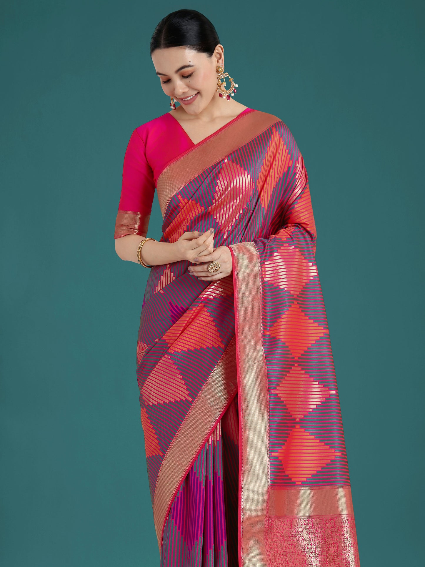Monjolika Fashion Pink Colour Banarasi Satin Silk Zari Weaving Classic Saree | Swadesiicart