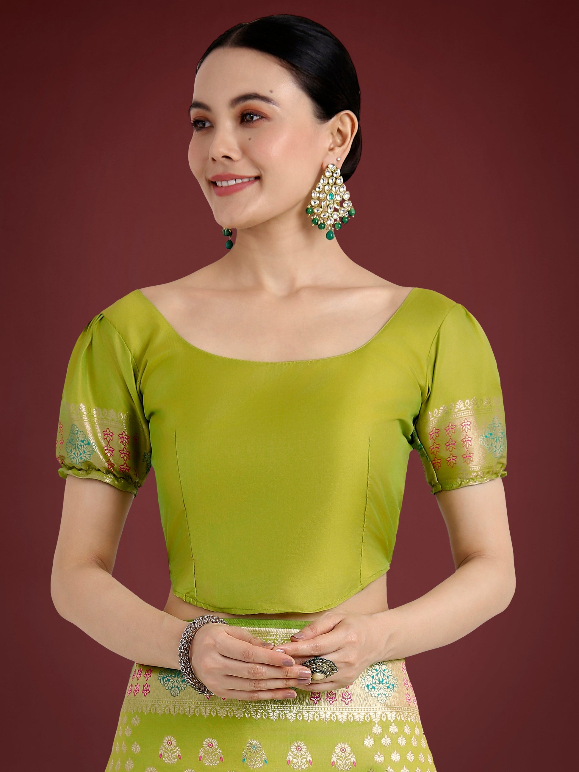 Monjolika Fashion Lime Green Colour Banarasi Silk Zari Weaving Classic Saree | Swadesiicart