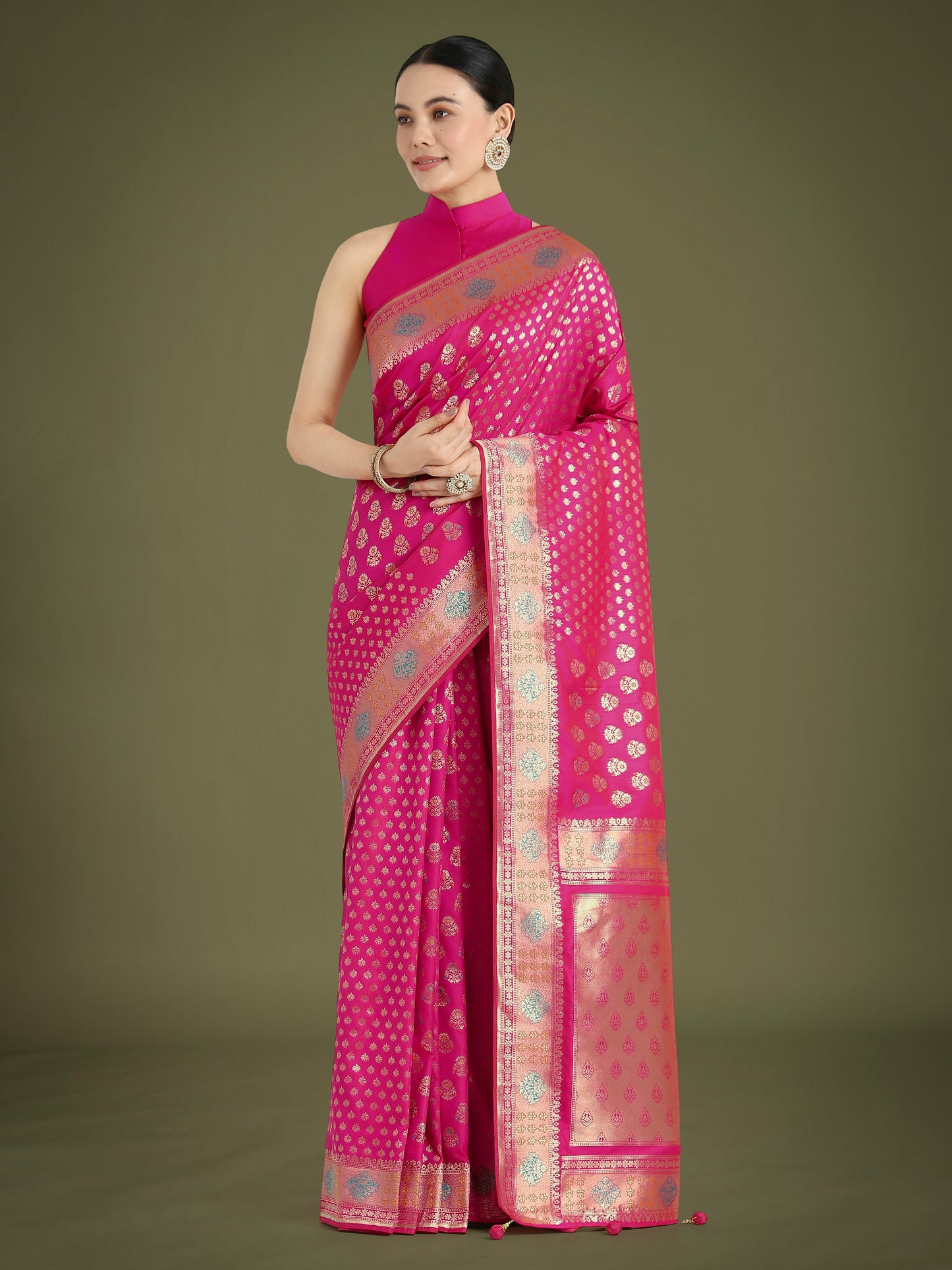 Monjolika Fashion Rani Pink Colour Banarasi Silk Zari Weaving Classic Saree | Swadesiicart
