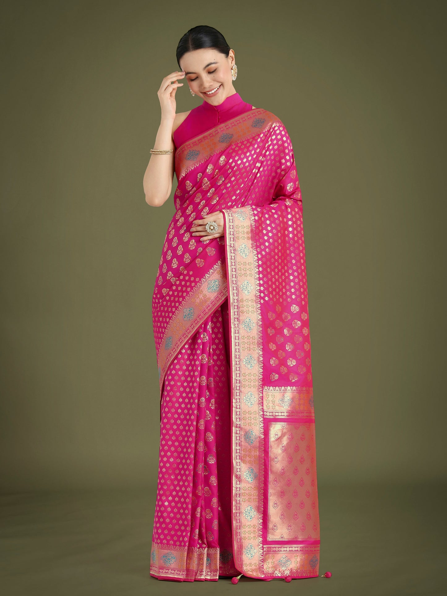 Monjolika Fashion Rani Pink Colour Banarasi Silk Zari Weaving Classic Saree | Swadesiicart