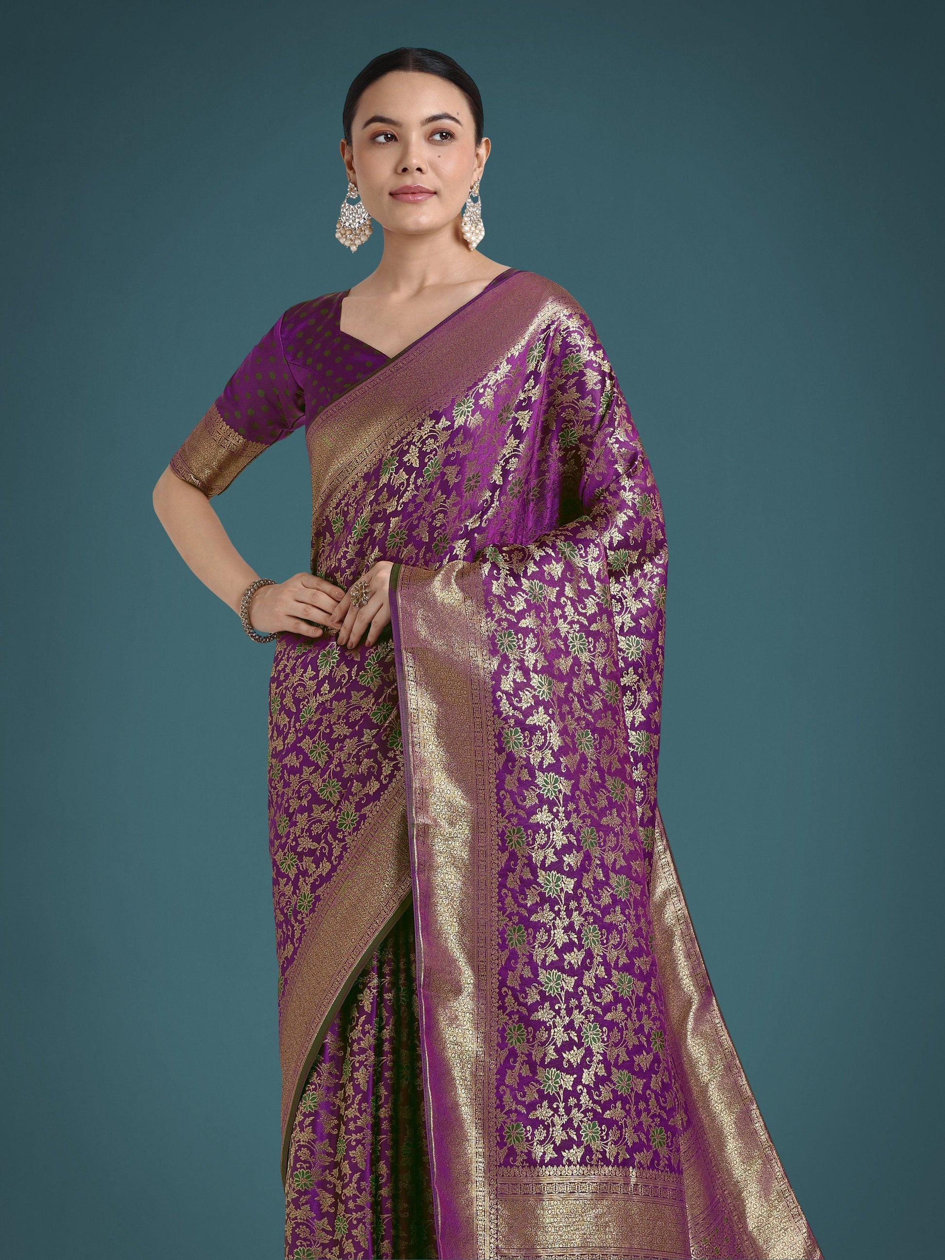 Monjolika Fashion Scintilla Purple Banarasi Satin Silk Meenakari zari weaving Pattern Saree | Swadesiicart