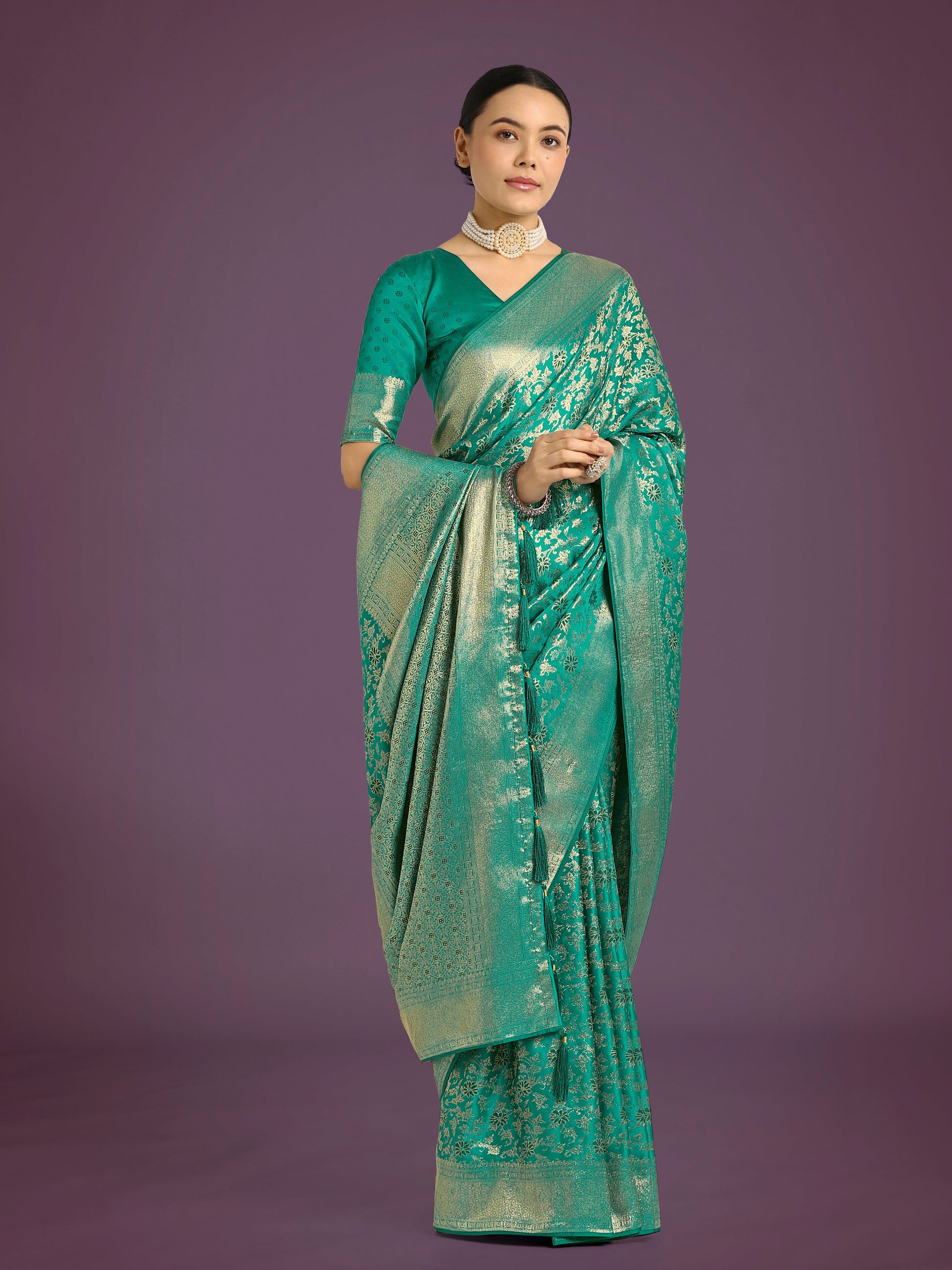 Monjolika Fashion Scintilla Turquoise Banarasi Satin Silk Meenakari zari weaving Pattern Saree | Swadesiicart
