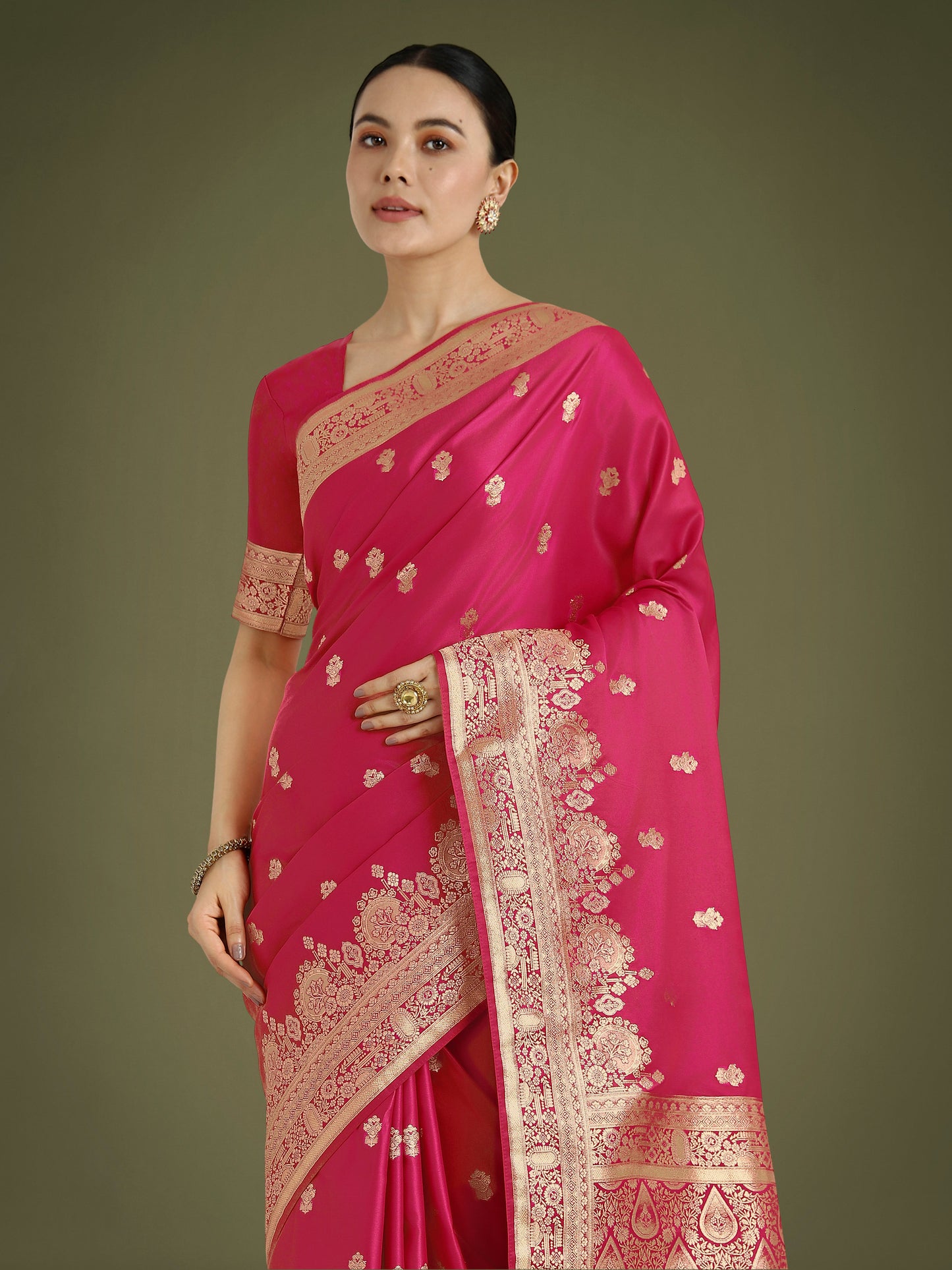 Monjolika Fashion Hot Pink With Gold Bordar Banarasi Woven Satin Saree | Swadesiicart