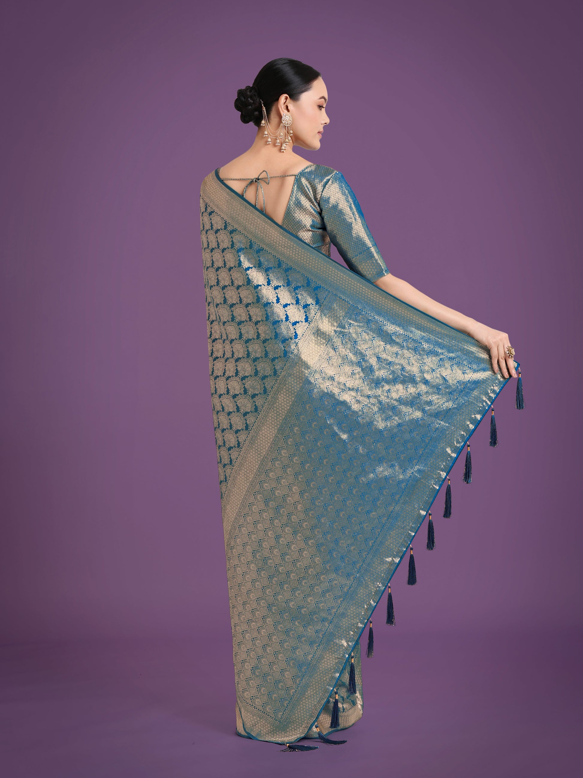 Monjolika Fashion Flattering Cyan blue Banarasi Satin Silk Zari Weaving Work Designer Saree | Swadesiicart