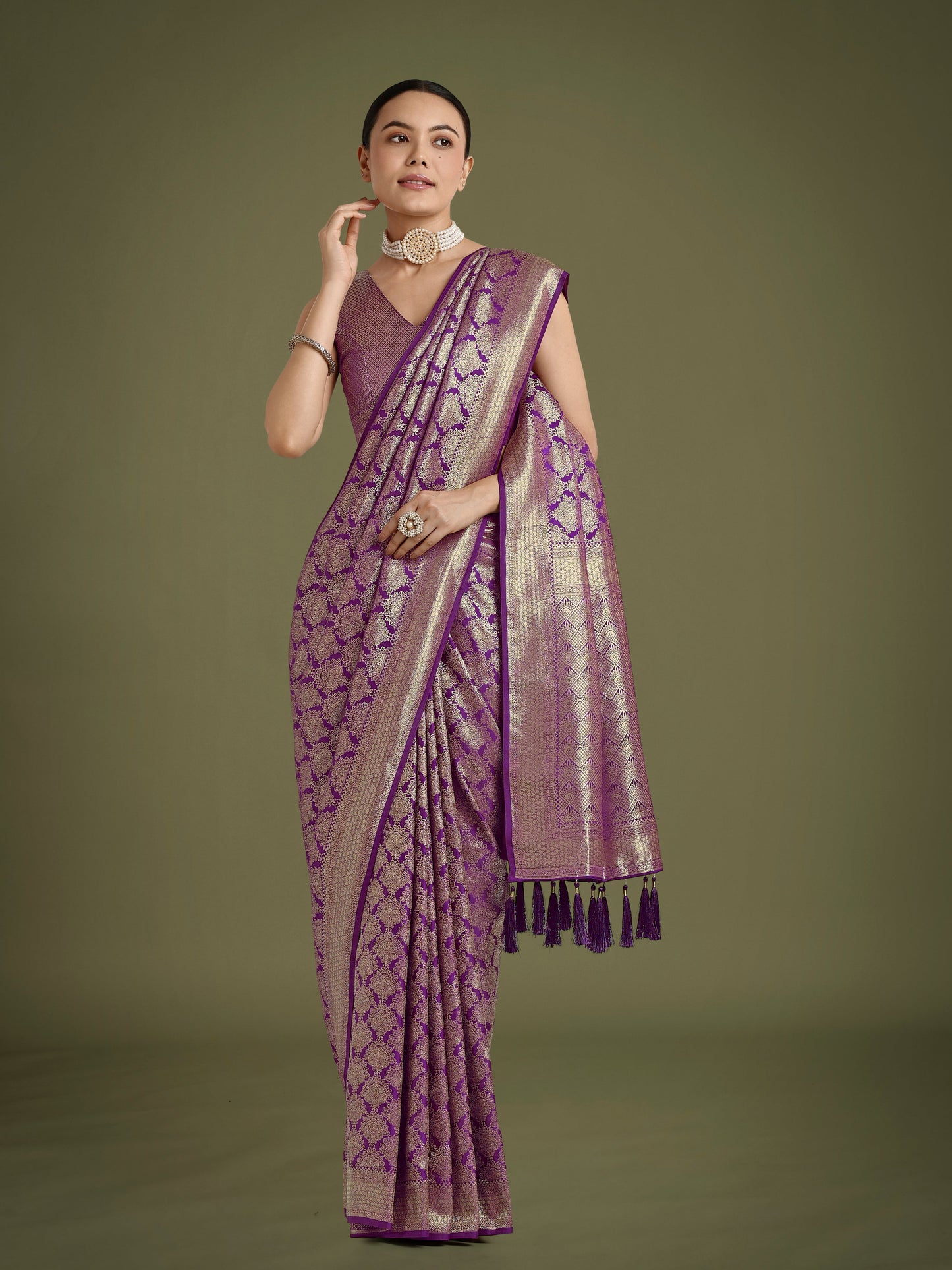 Monjolika Fashion Flattering Purple Banarasi Satin Silk Zari Weaving Work Designer Saree | Swadesiicart