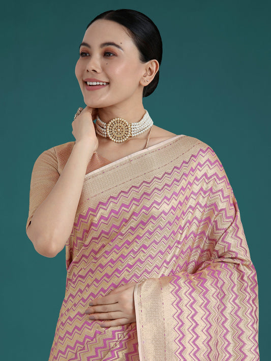Monjolika Fashion Wonderful Light Lilac Soft Banarasi Satin Silk Leheriya Design Saree | Swadesiicart