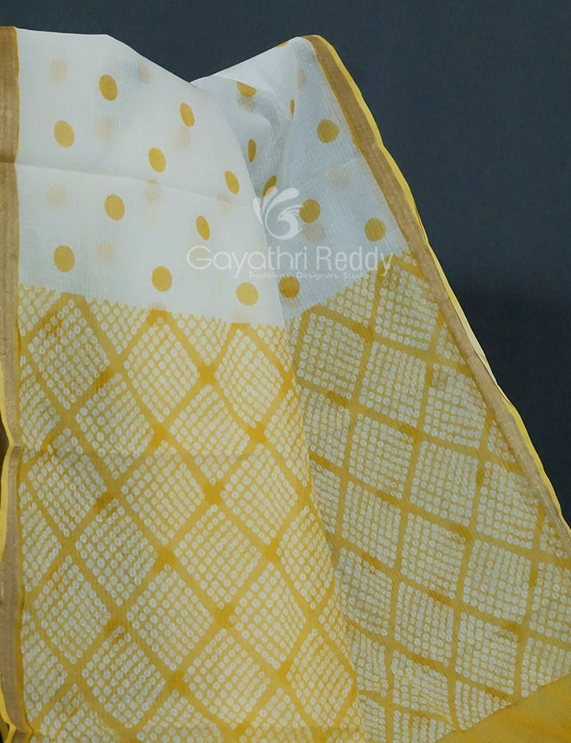 Shades of Cream And Dry Mehendi Colour With Patli Pallu Design Pure Kota Cotton Saree By Gayathri Reddy Designer Studio | Swadesiicart