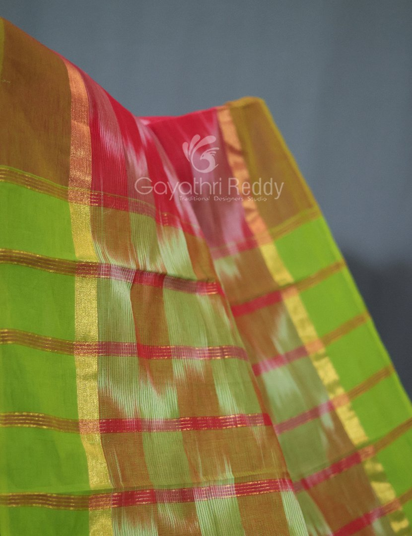 Dual Shades of Peach Pink Mangalagiri Ikkat Cotton Saree By Gayathri Reddy Designer Studio | Swadesiicart