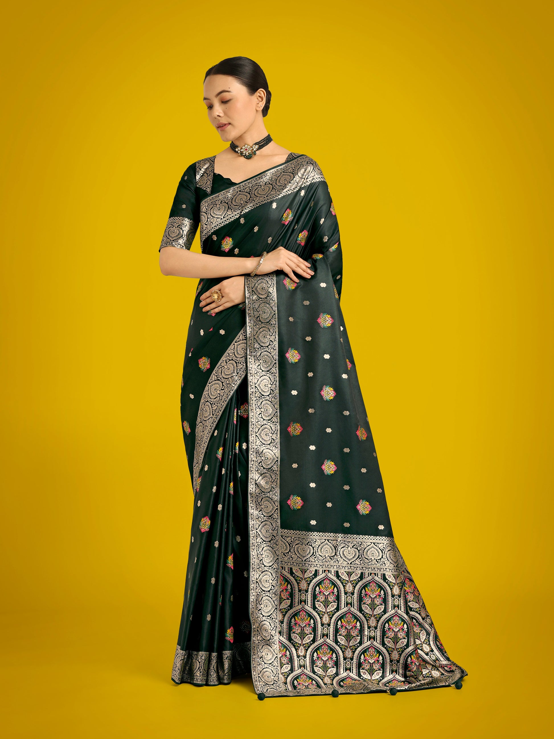 Monjolika Fashion Dark Green Charming Soft Banarasi Zari Woven Designer Satin Silk Saree With Lovely Blouse Piece | Swadesiicart