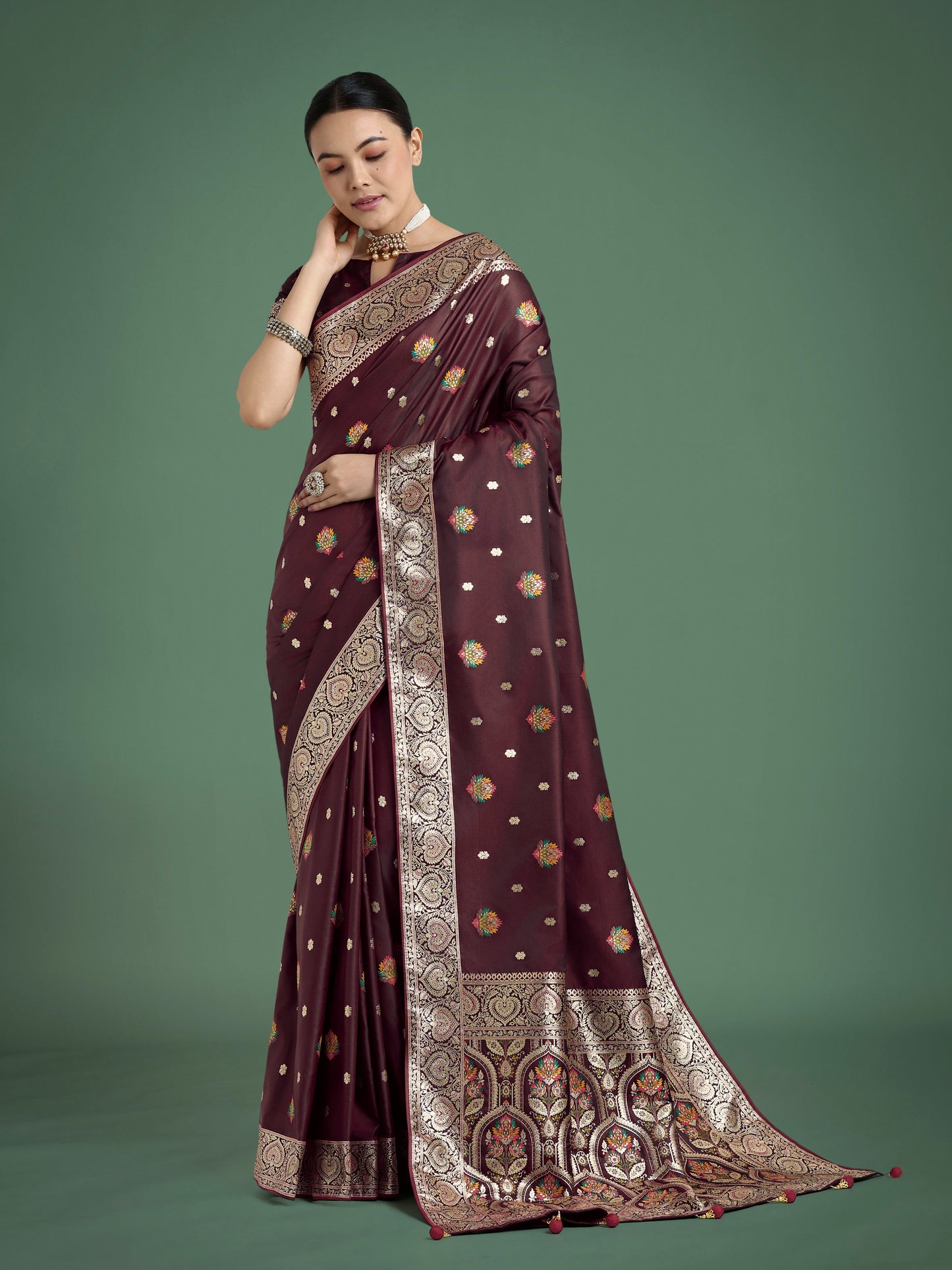 Monjolika Fashion Maroon Charming Soft Banarasi Zari Woven Designer Satin Silk Saree With Lovely Blouse Piece | Swadesiicart
