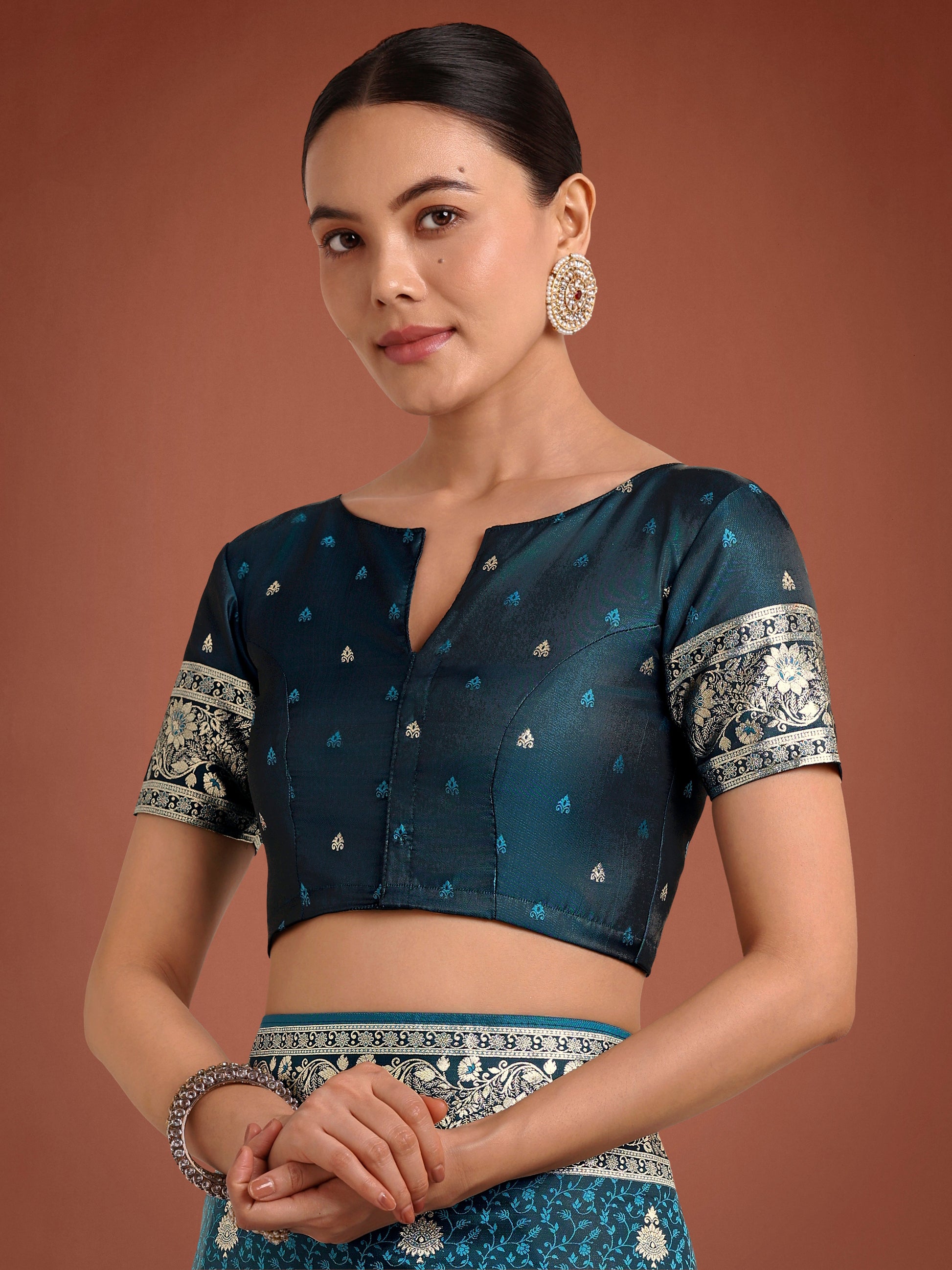 Monjolika Fashion Dark Teal Banarasi Satin Silk Saree with Intricate Zari Work with Rich Weaving Pattern | Swadesiicart