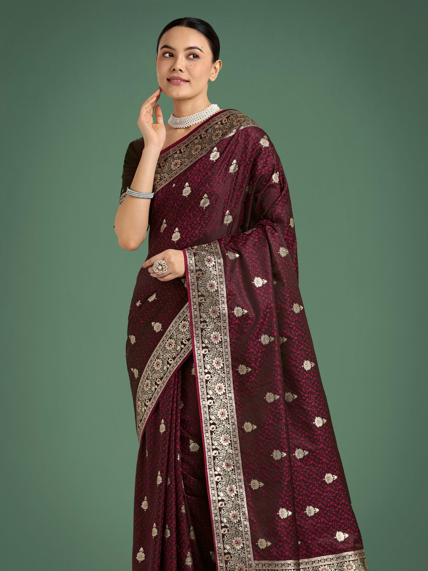 Monjolika Fashion Maroon Banarasi Satin Silk Saree with Intricate Zari Work with Rich Weaving Pattern | Swadesiicart