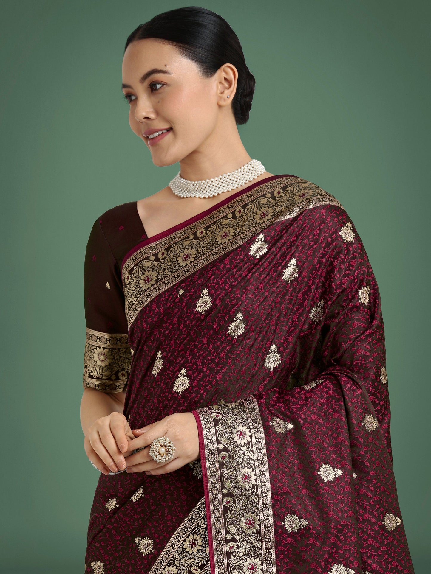 Monjolika Fashion Maroon Banarasi Satin Silk Saree with Intricate Zari Work with Rich Weaving Pattern | Swadesiicart