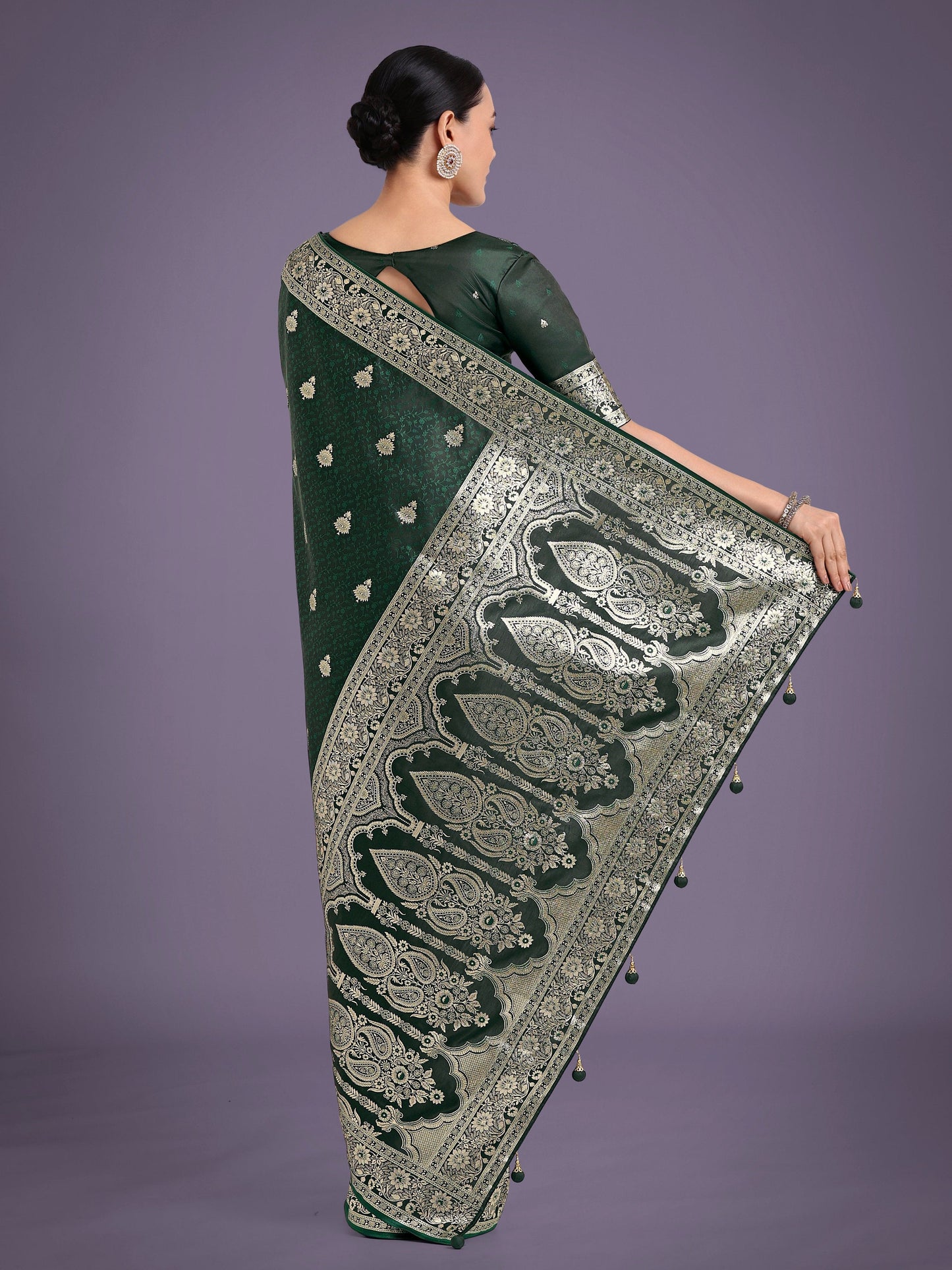 Monjolika Fashion Dark Green Banarasi Satin Silk Saree with Intricate Zari Work with Rich Weaving Pattern | Swadesiicart
