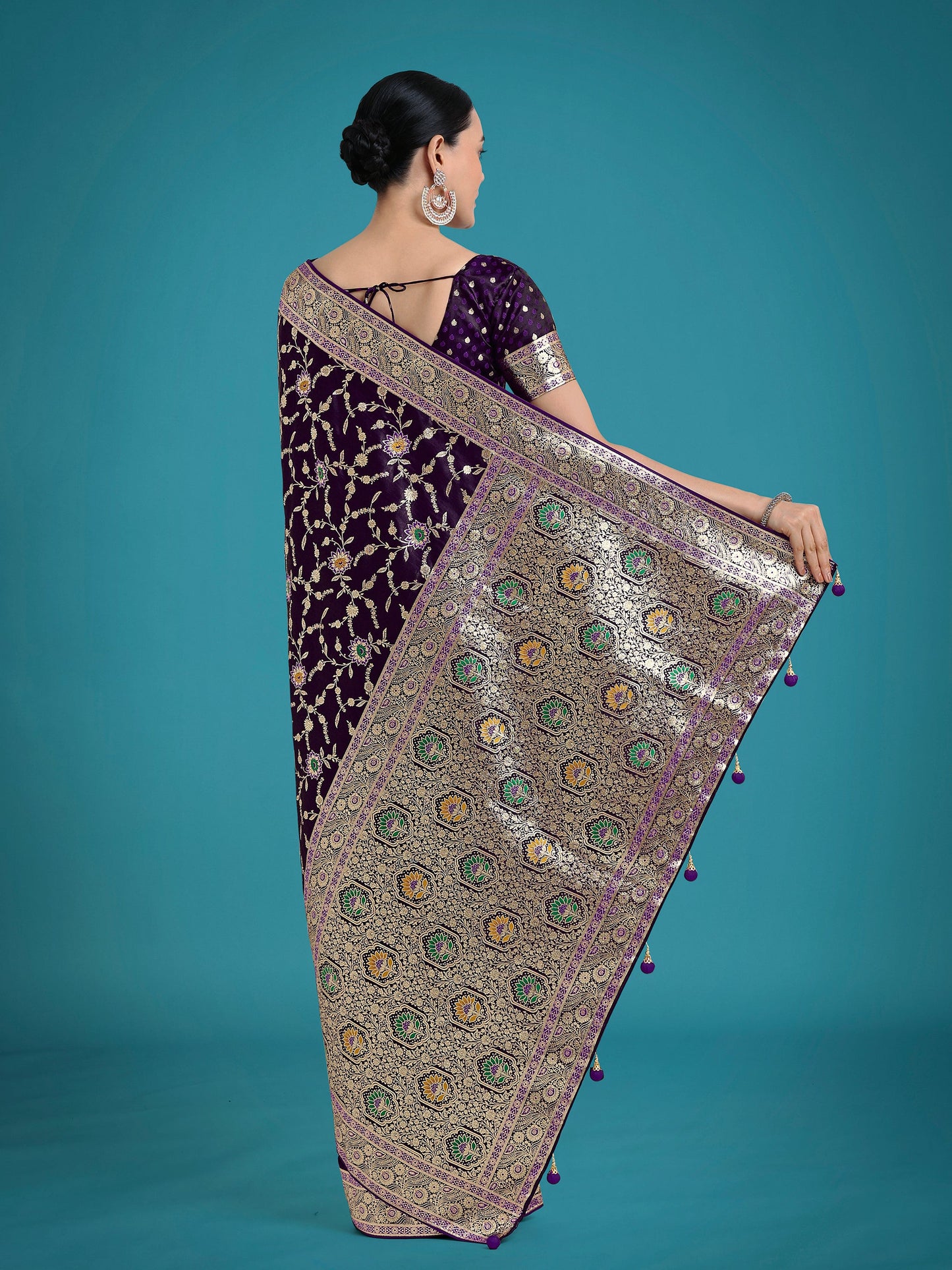 Monjolika Fashion Dark Purple Zari Woven Banarasi Classic Satin Silk Saree | Swadesiicart