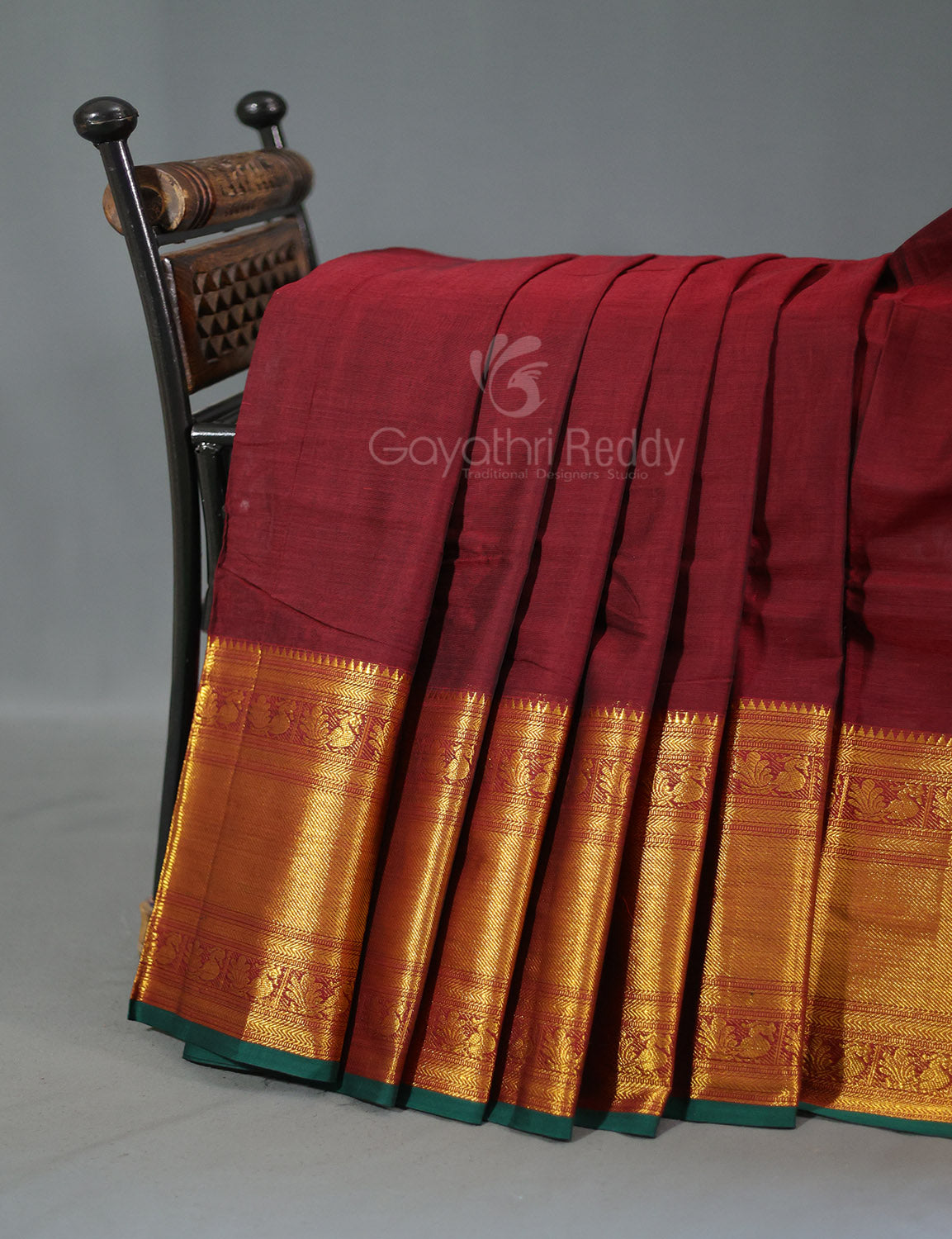 Kalanetha Maroon With Zari Kanchi Style Pure Narayanpet Cotton Saree By Gayathri Reddy Designer Studio | Swadesiicart