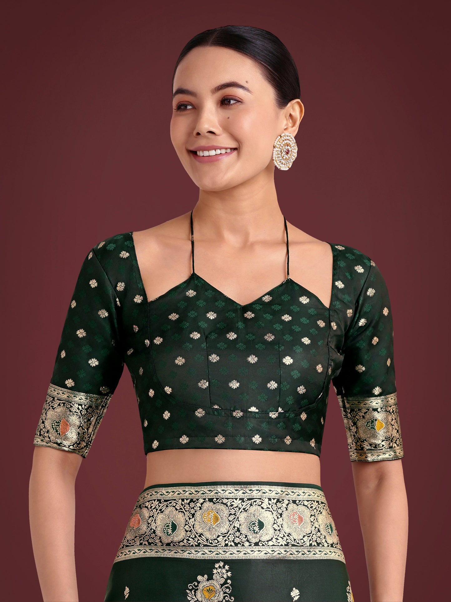 Monjolika Fashion Dark Green Glamour and Tradition With This Zari Woven Banarasi Satin Silk Saree | Swadesiicart