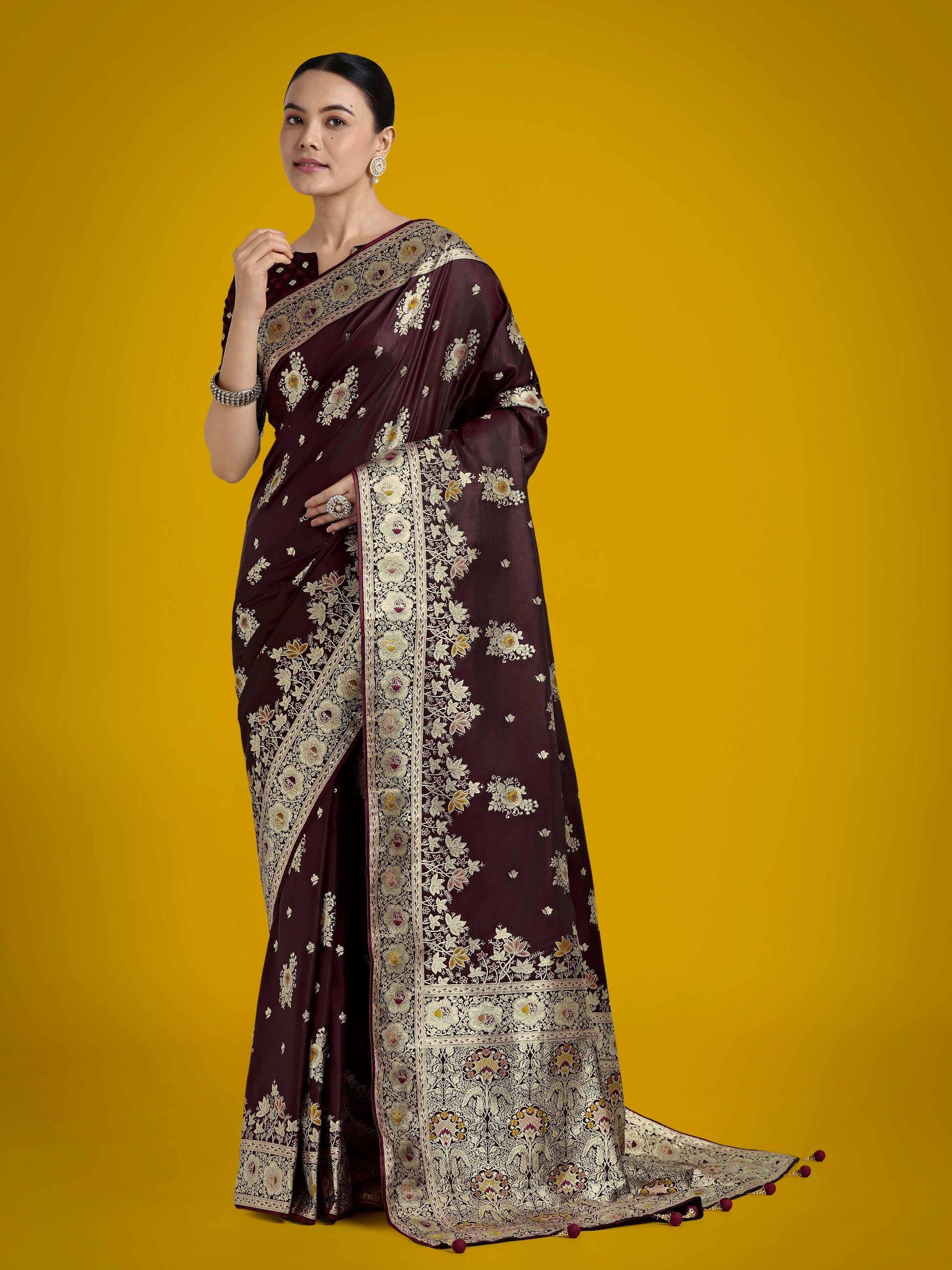 Monjolika Fashion Dark Maroon Glamour and Tradition With This Zari Woven Banarasi Satin Silk Saree | Swadesiicart