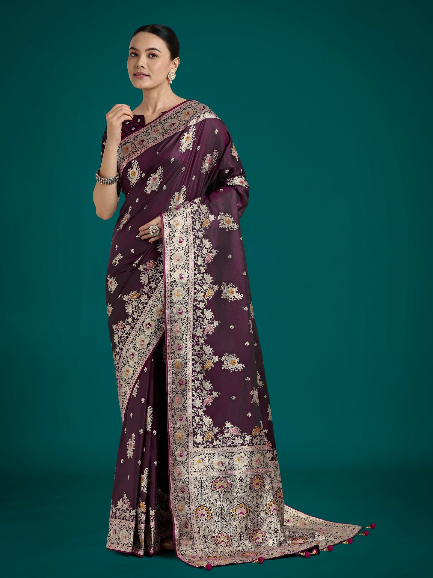 Monjolika Fashion Dark Wine Glamour and Tradition With This Zari Woven Banarasi Satin Silk Saree | Swadesiicart