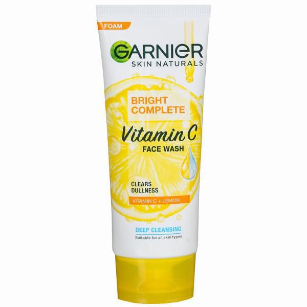 Garnier Bright Complete Vitamin C Facewash - Swadesiicart