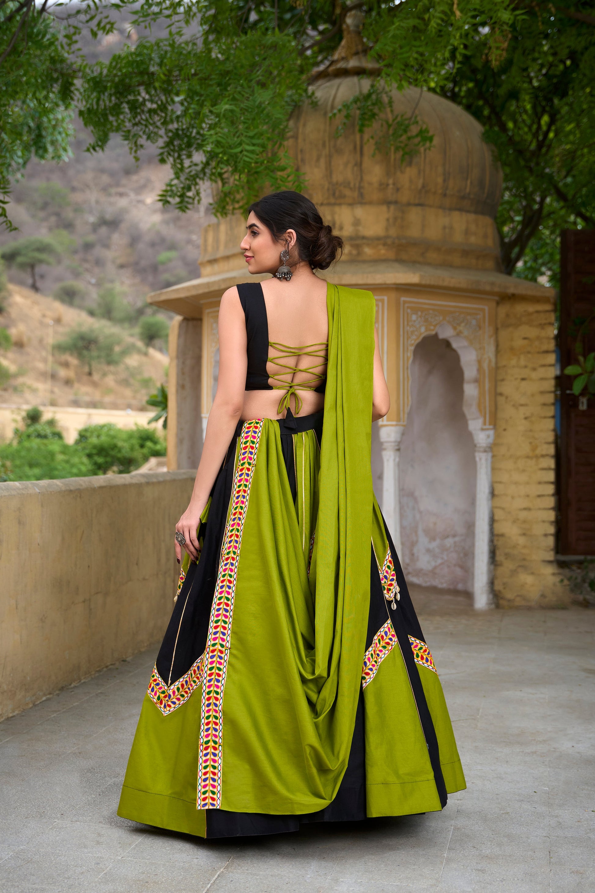 Lorenvalley Pure Cotton Plain With Gamthi Work And Gota Patti With Cowrie (Kodi) Lace Touch Up Lehenga Choli with Dupatta | Swadesiicart
