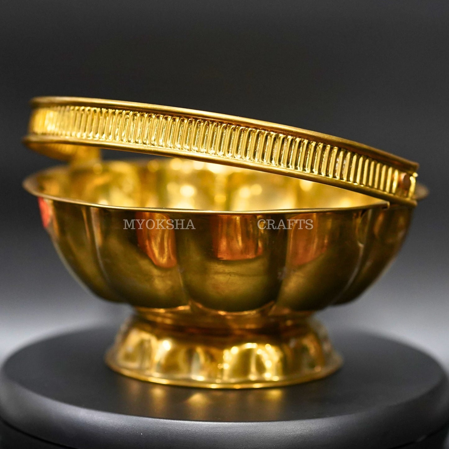 Brass Flower Basket: Elegant Floral Arrangement for Your Home - Swadesiicart