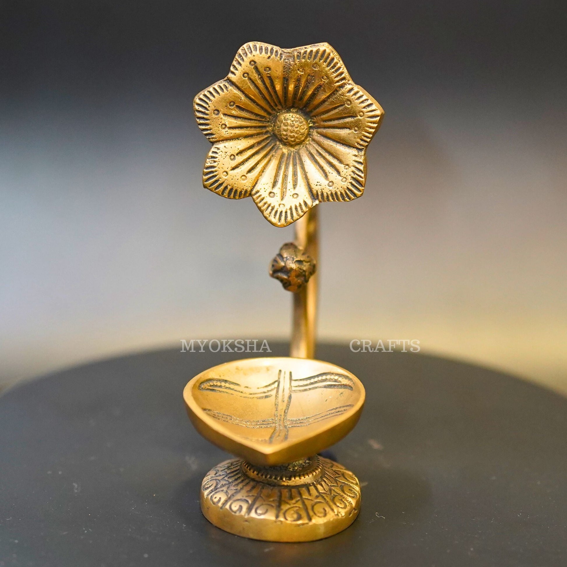 Brass Hibiscus Flower Diya with Leaf - Swadesiicart