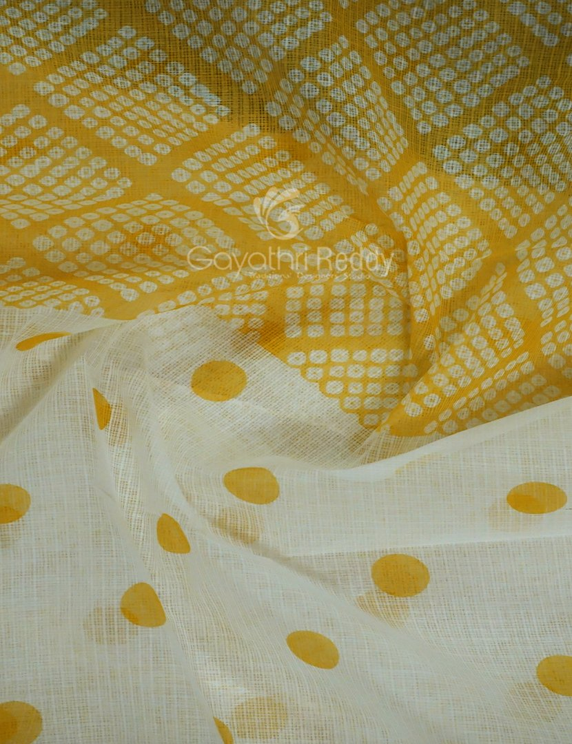 Shades of Cream And Dry Mehendi Colour With Patli Pallu Design Pure Kota Cotton Saree By Gayathri Reddy Designer Studio | Swadesiicart