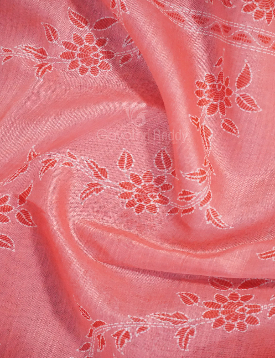 Shades of Light Peach Colour Floral Print Semi Chanderi Saree By Gayathri Reddy Designer Studio | Swadesiicart