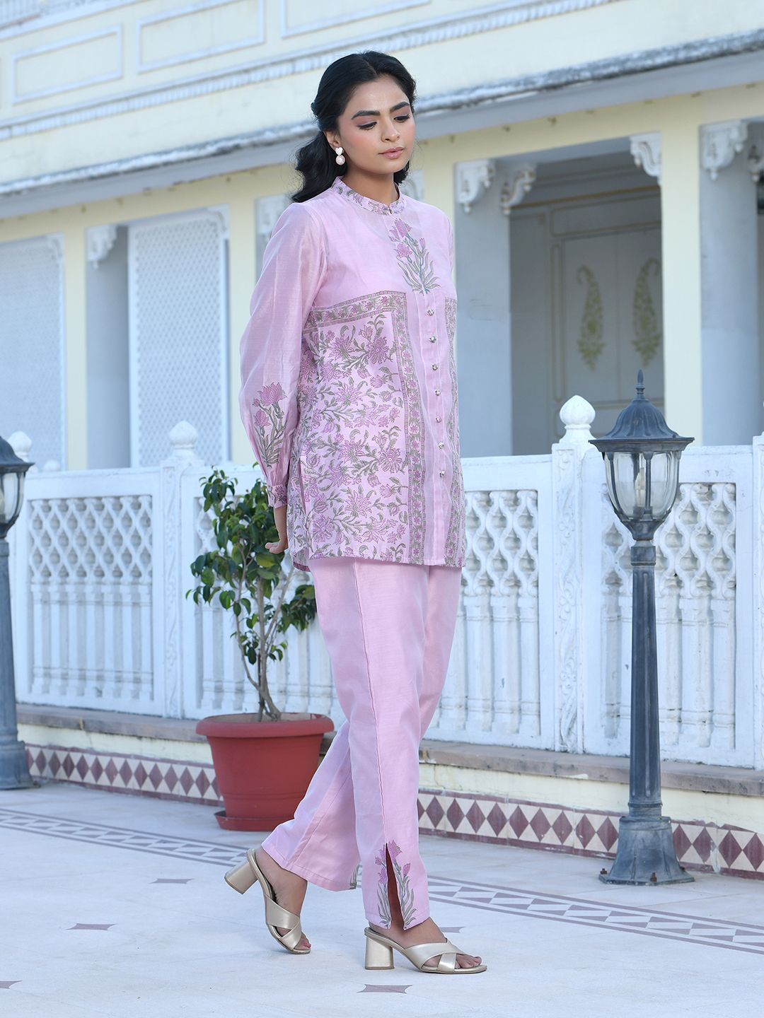Vaasva Women's Soft Pink Chanderi Block Printed Cord Set - Swadesiicart