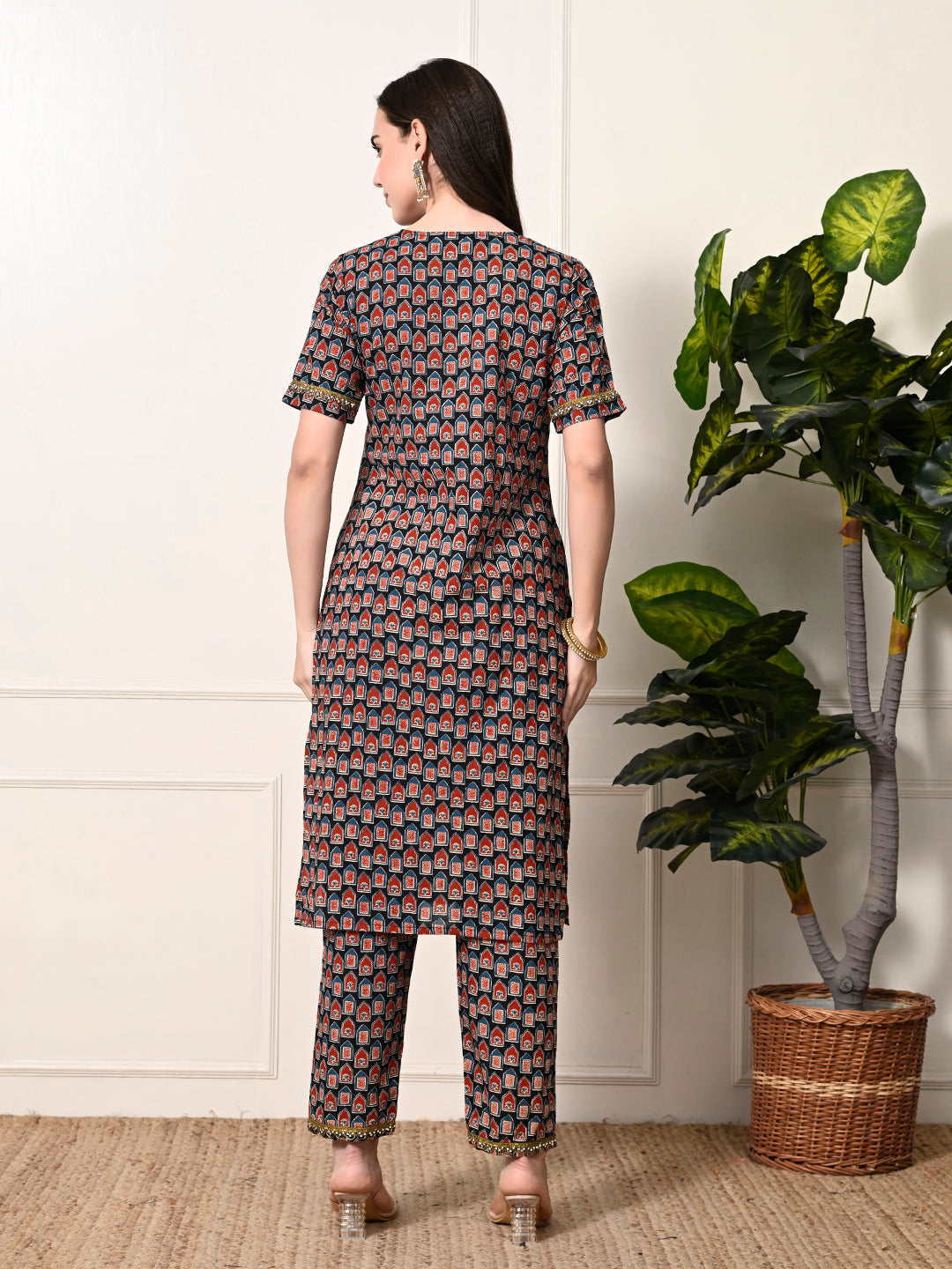 Myshka Women's Cotton Printed Kurta Set - Swadesiicart