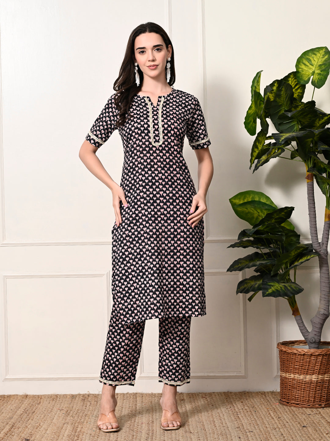 Myshka Women's Cotton Black Printed Kurta Set - Swadesiicart