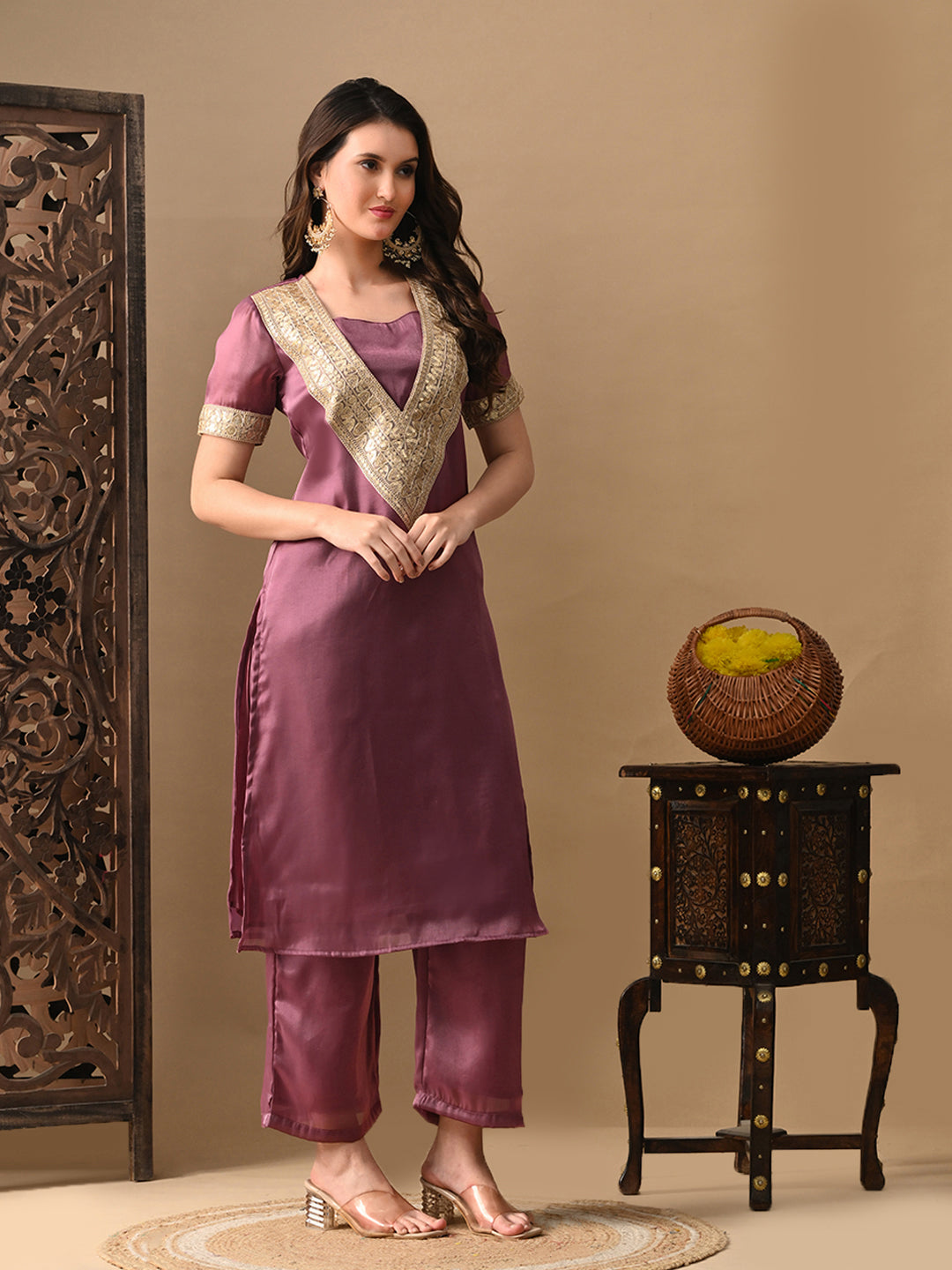 Myshka Mauve Silk Blend Straight Round Neck Short Sleeves Kurta Trousers With Dupatta - Swadesiicart