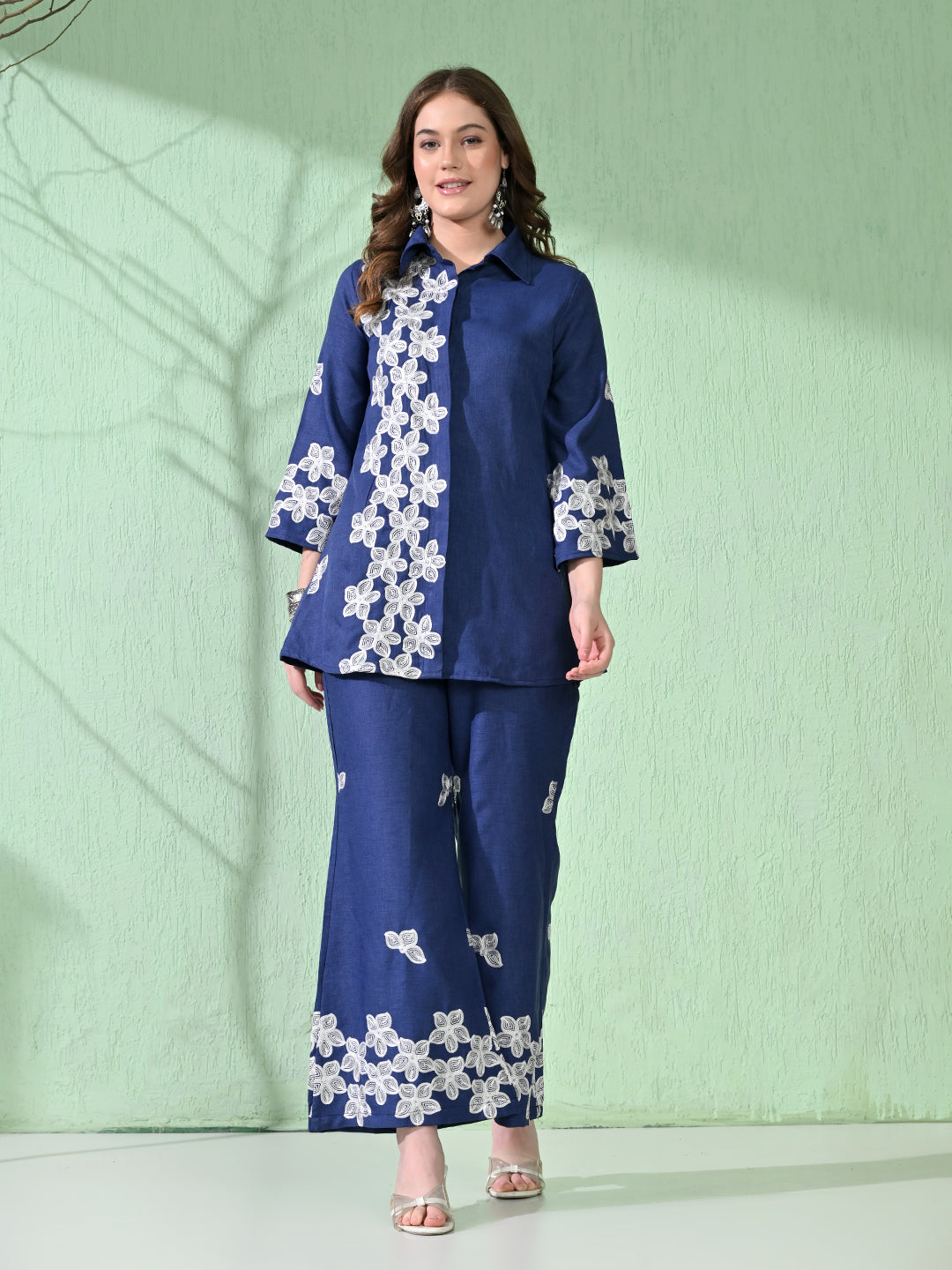 Myshka Women's Floral Embroidered Navy Tunic with Trouser - Swadesiicart