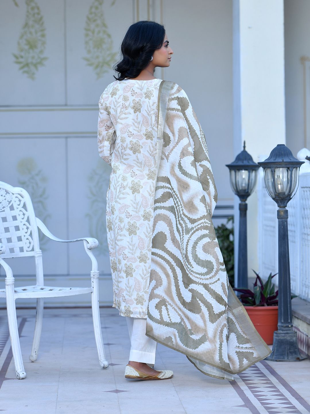 Vaasva Women's Cream Henna Linen Digital Printed Suit Set | Swadesiicart