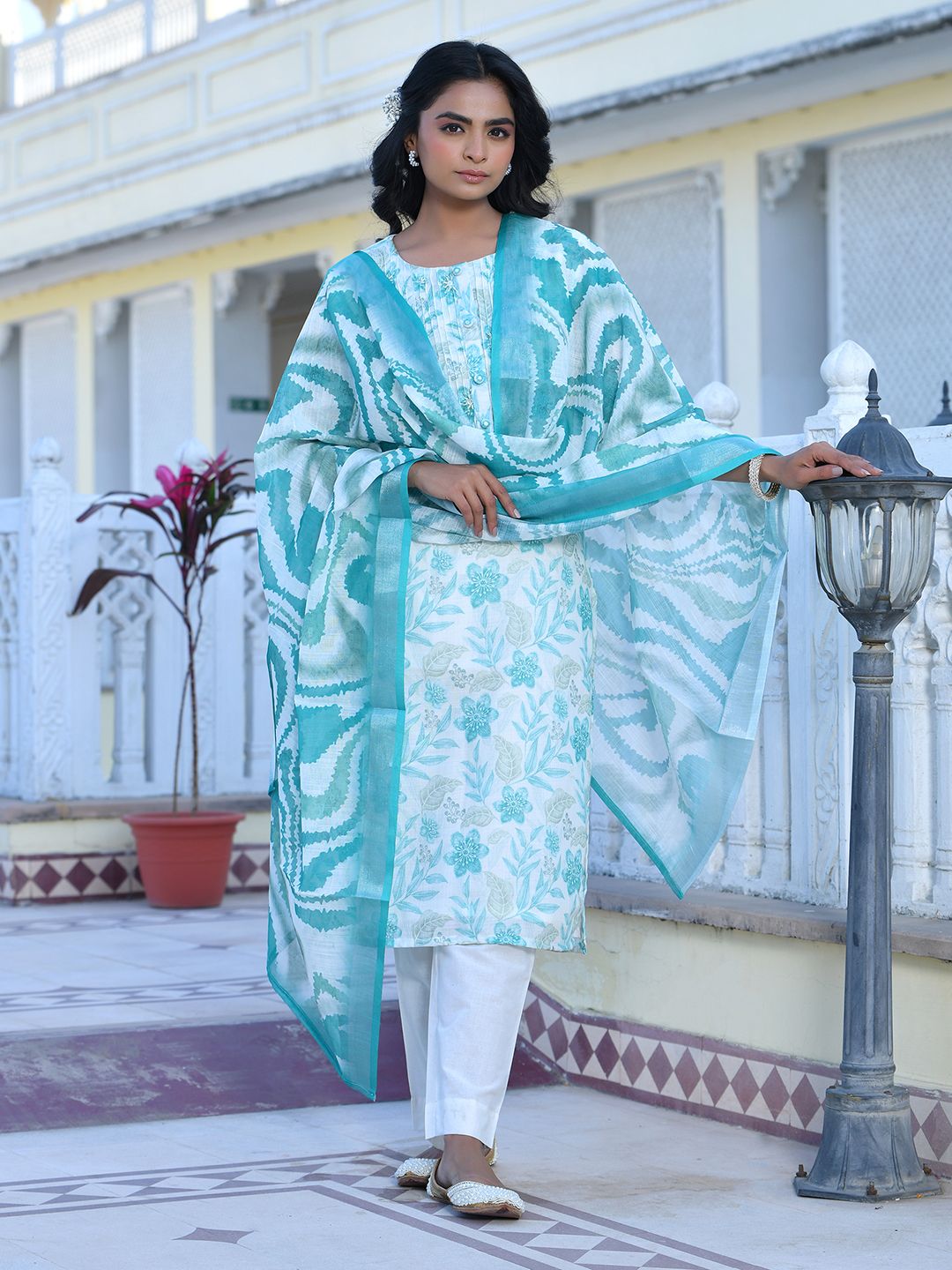 Vaasva Women's Cream Turquoise Linen Digital Printed Suit Set | Swadesiicart