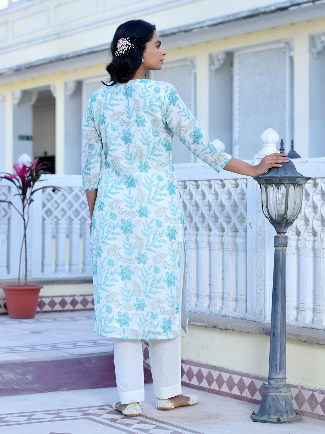 Vaasva Women's Cream Turquoise Linen Digital Printed Suit Set | Swadesiicart