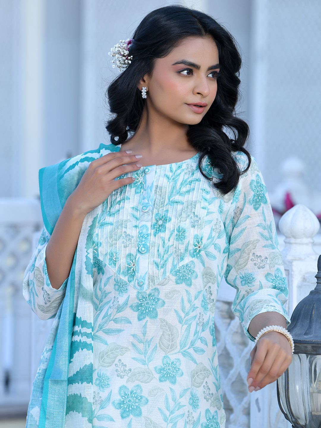 Vaasva Women's Cream Turquoise Linen Digital Printed Suit Set | Swadesiicart