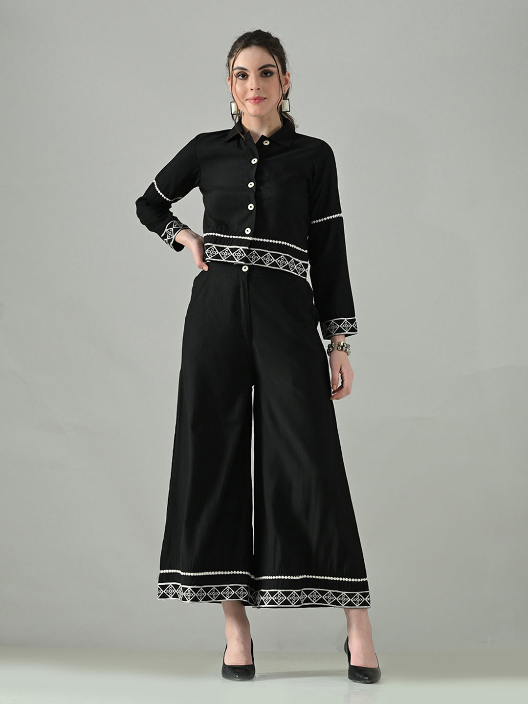 Myshka Women Black Embroidered Co-Ord Set - Swadesiicart