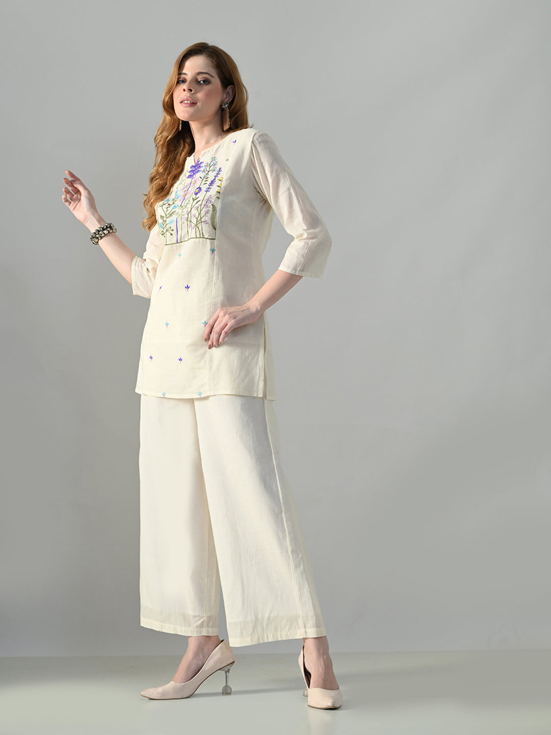 Myshka Women Off White Multicolor Thread Embroidered Co-Ord Set - Swadesiicart