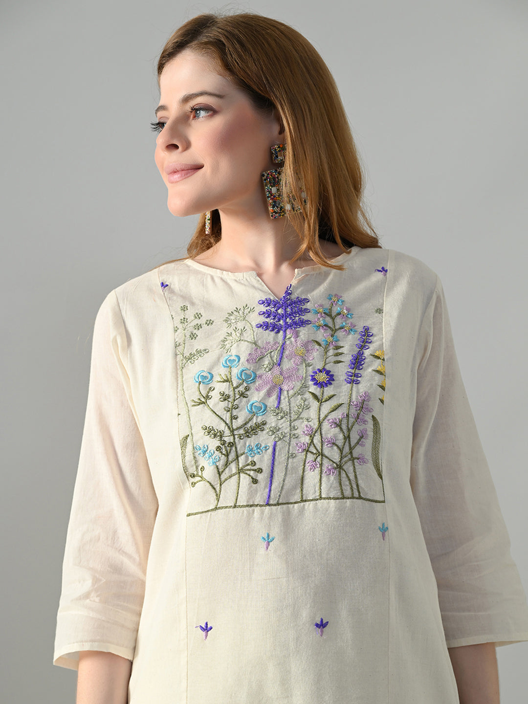 Myshka Women Off White Multicolor Thread Embroidered Co-Ord Set - Swadesiicart
