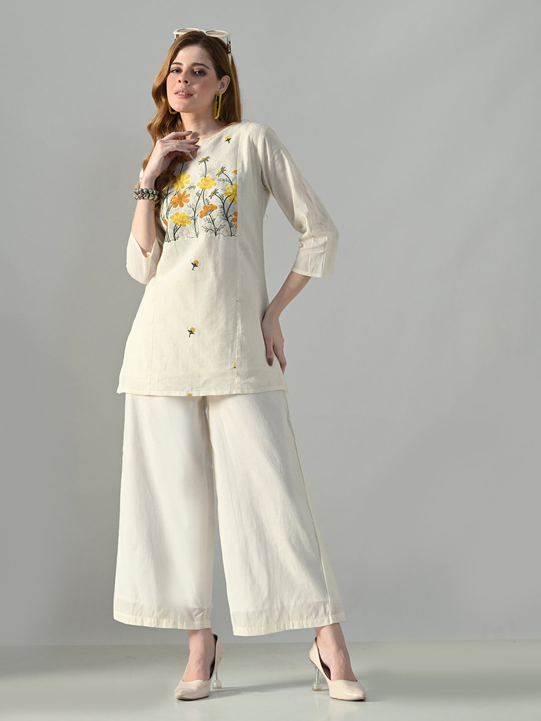 Myshka Women Off White Multicolor Thread Embroidered Co-Ord Set - Swadesiicart