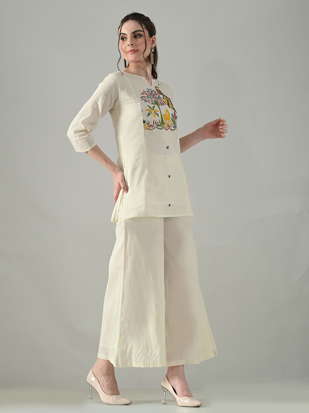 Myshka Women Off White Multicolor Thread Embroidered Co-Ord Set - Swadesiicart