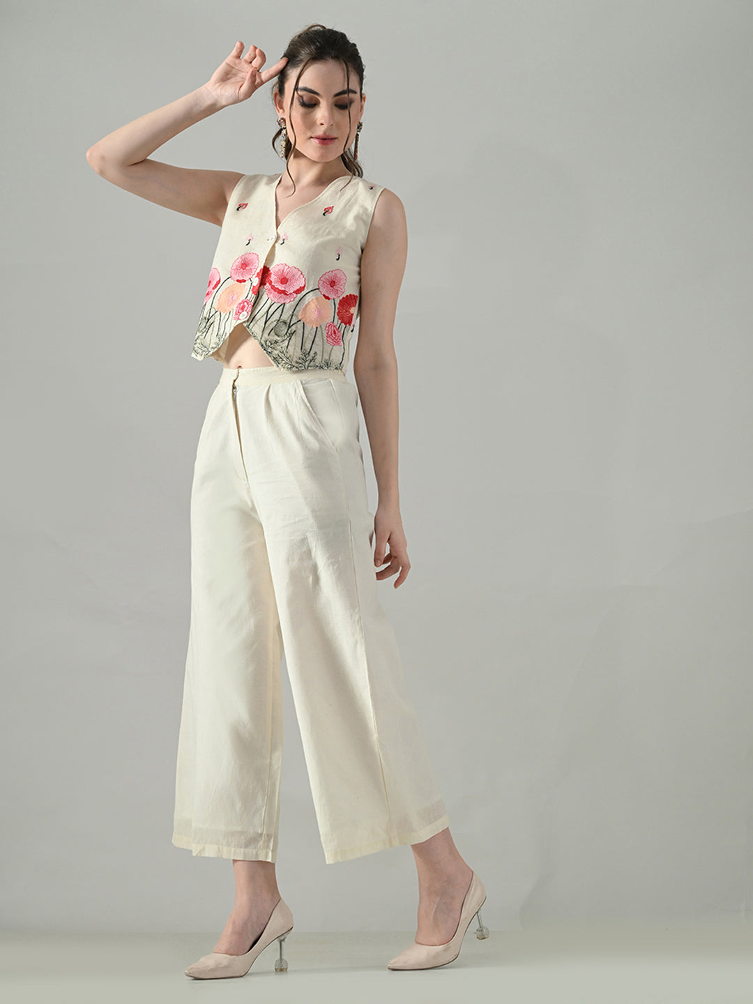 Myshka Women Off White Multicolor Thread Embroidered Co-Ord Set - Swadesiicart
