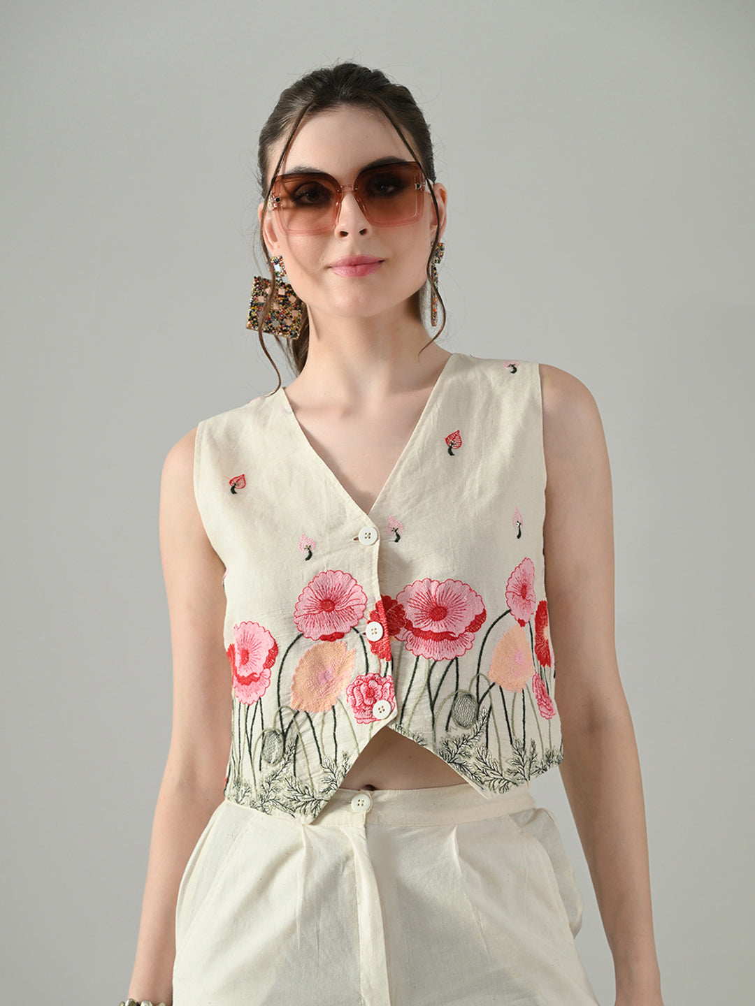 Myshka Women Off White Multicolor Thread Embroidered Co-Ord Set - Swadesiicart