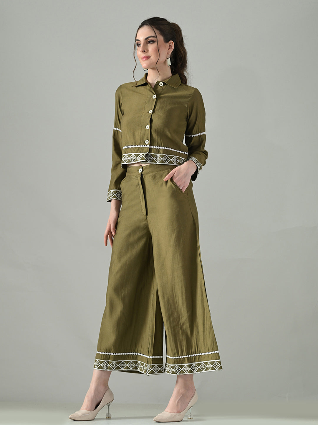 Myshka Women Olive Green Embroidered Co-Ord Set - Swadesiicart